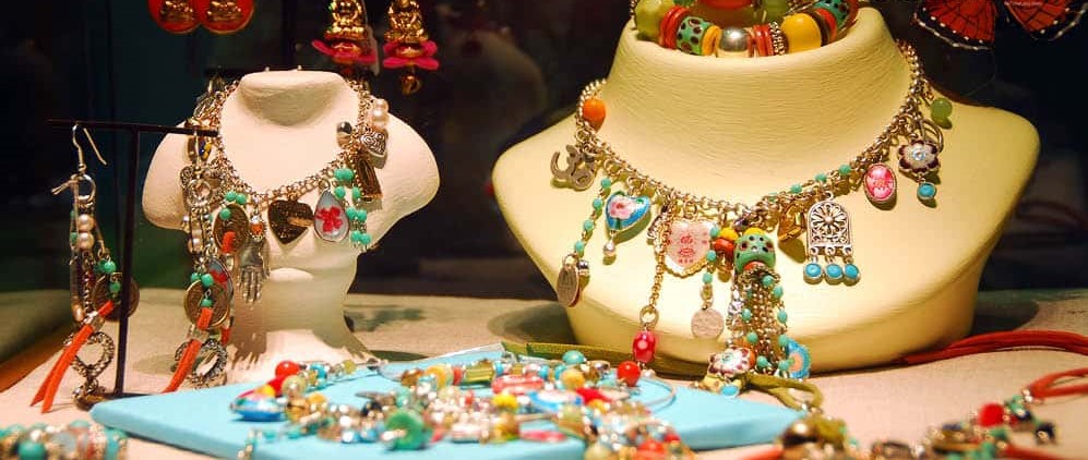 دراسة جدوى مشروع بيع الإكسسوارات.. فرص ربح واعدة