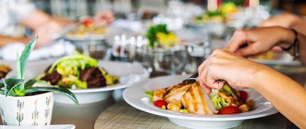 تأسيس المطاعم.. لماذا يجذب رواد الأعمال؟