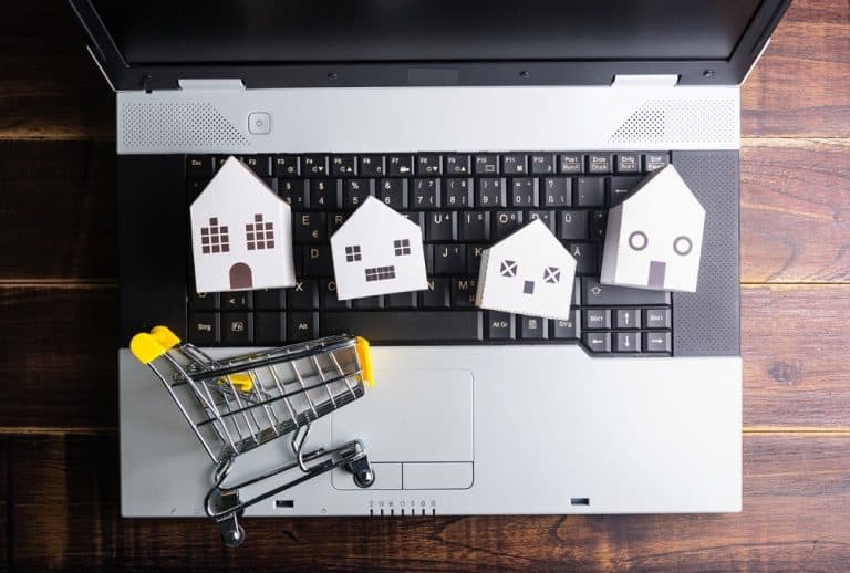 بيع الأعمال التجارية من المنزل عبر الإنترنت.. 5 خطوات عملية